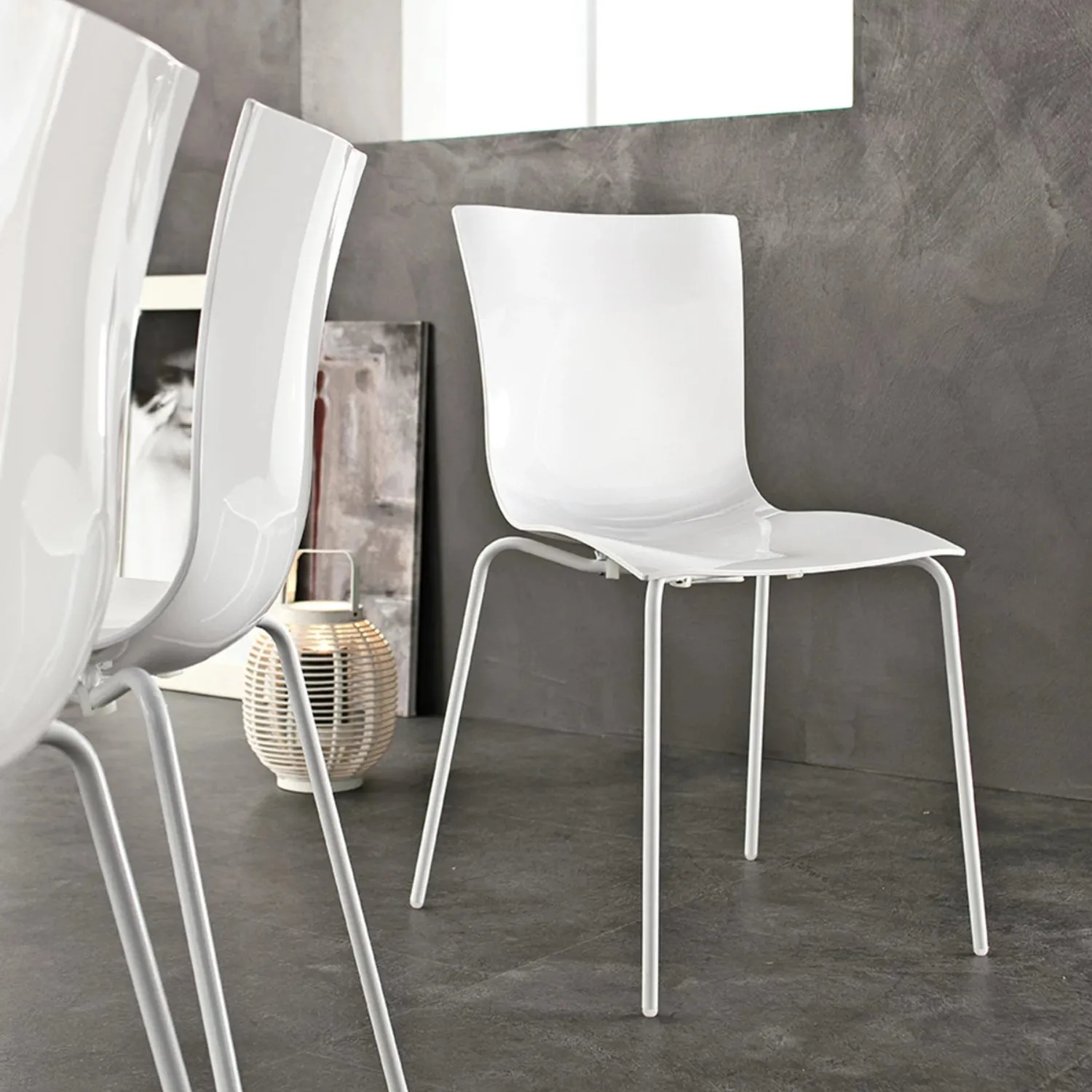 Aria Easy Chair | Lightweight, Versatile & Modern Design