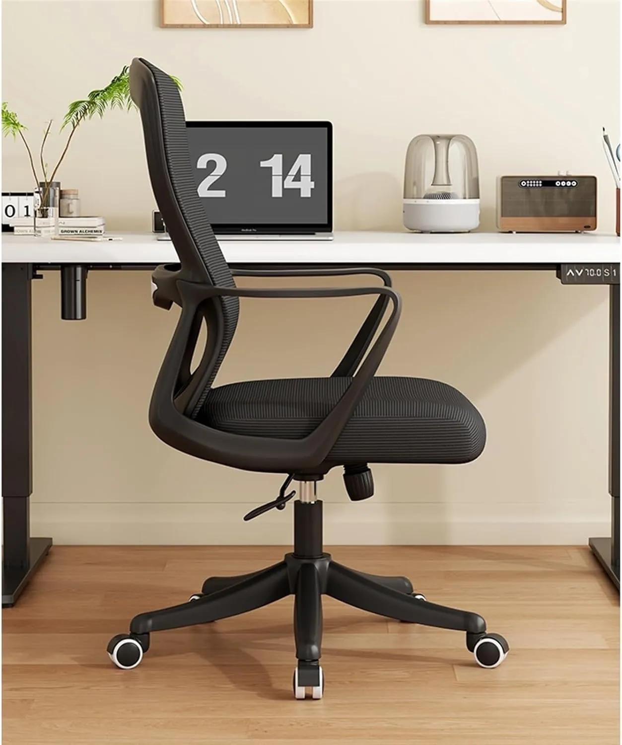Classic Office Chair Ergonomic Office Home Desk Mesh Fixed Armrest, Executive Computer Chair with Lumbar Support Desk Task Chair(Black)