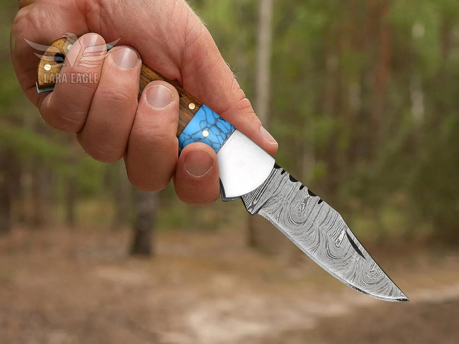 Damascus pocket knife, Camping knife with Sharpener and Leather Pouch, Solid blade for hunting, fishing, outdoor activities, Father’s Day Gifts for Men (Turquoise & Rosewood)