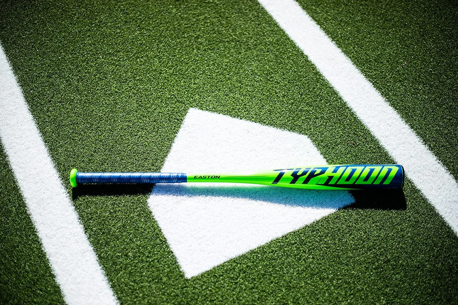 Easton | TYPHOON Baseball Bat | USA | -12 Drop | 2 1/4" Barrel | 1 Pc. Aluminum
