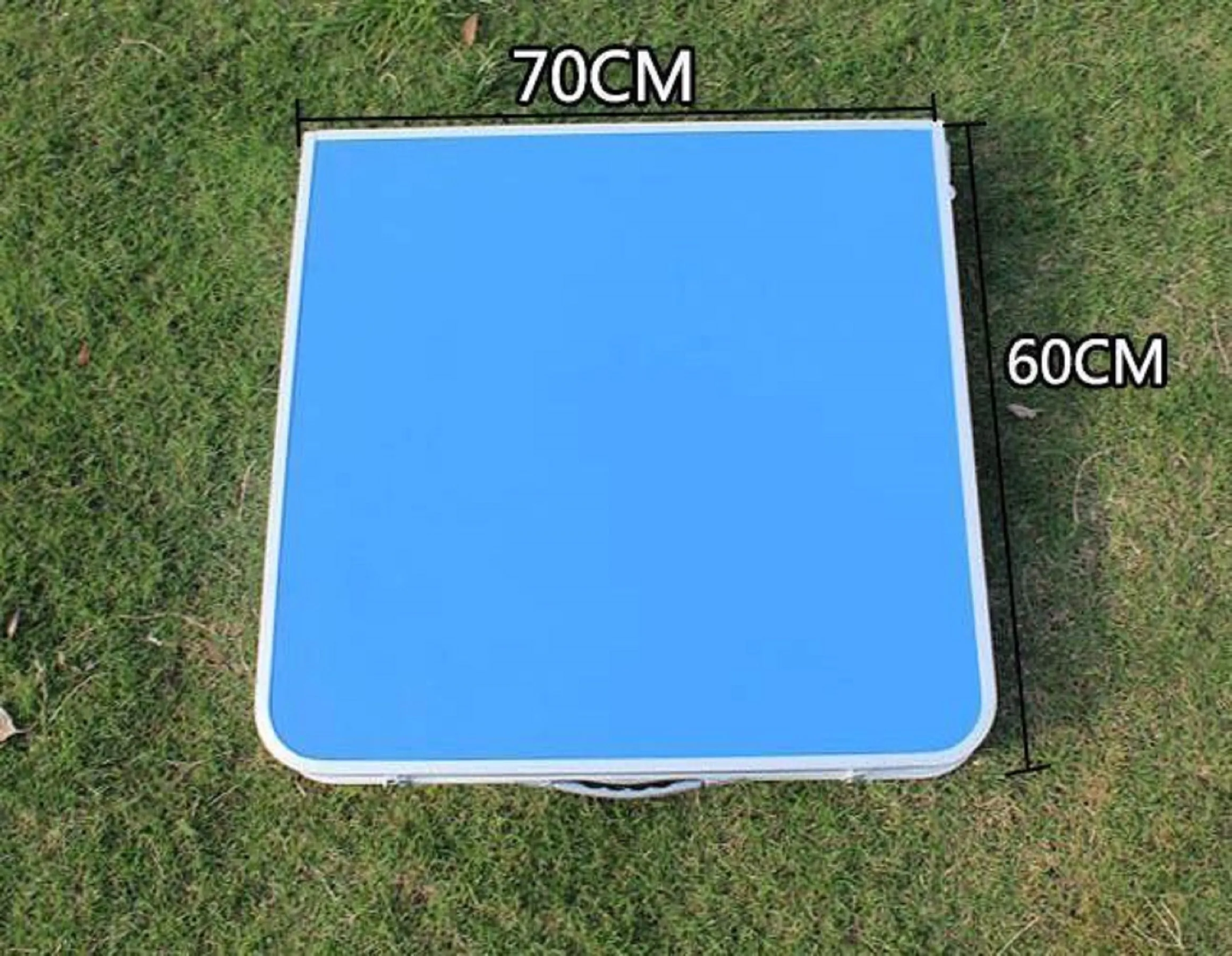 Folding table
