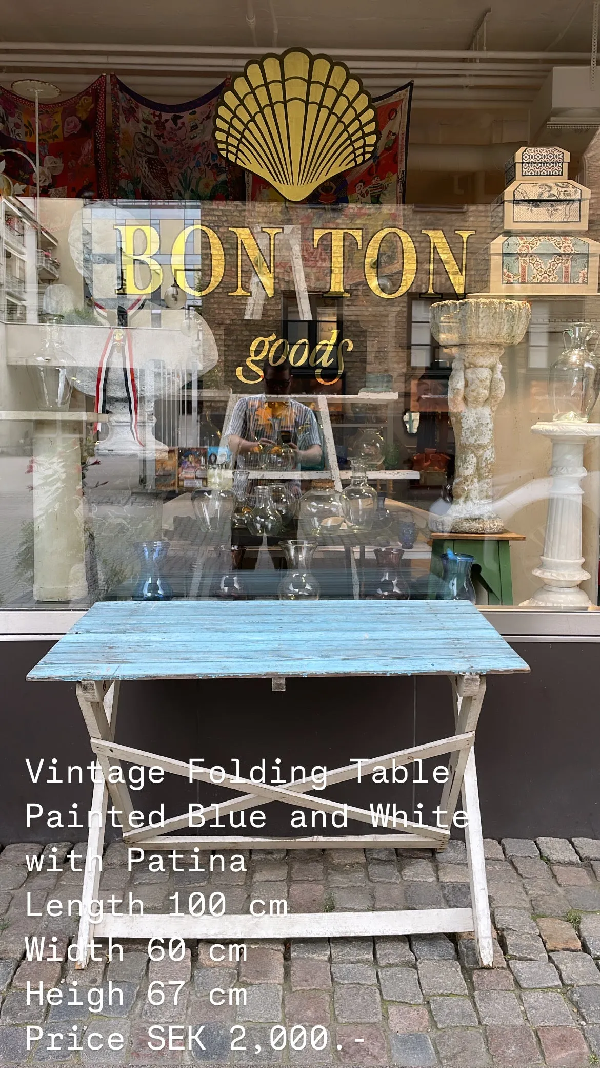 Folding Table