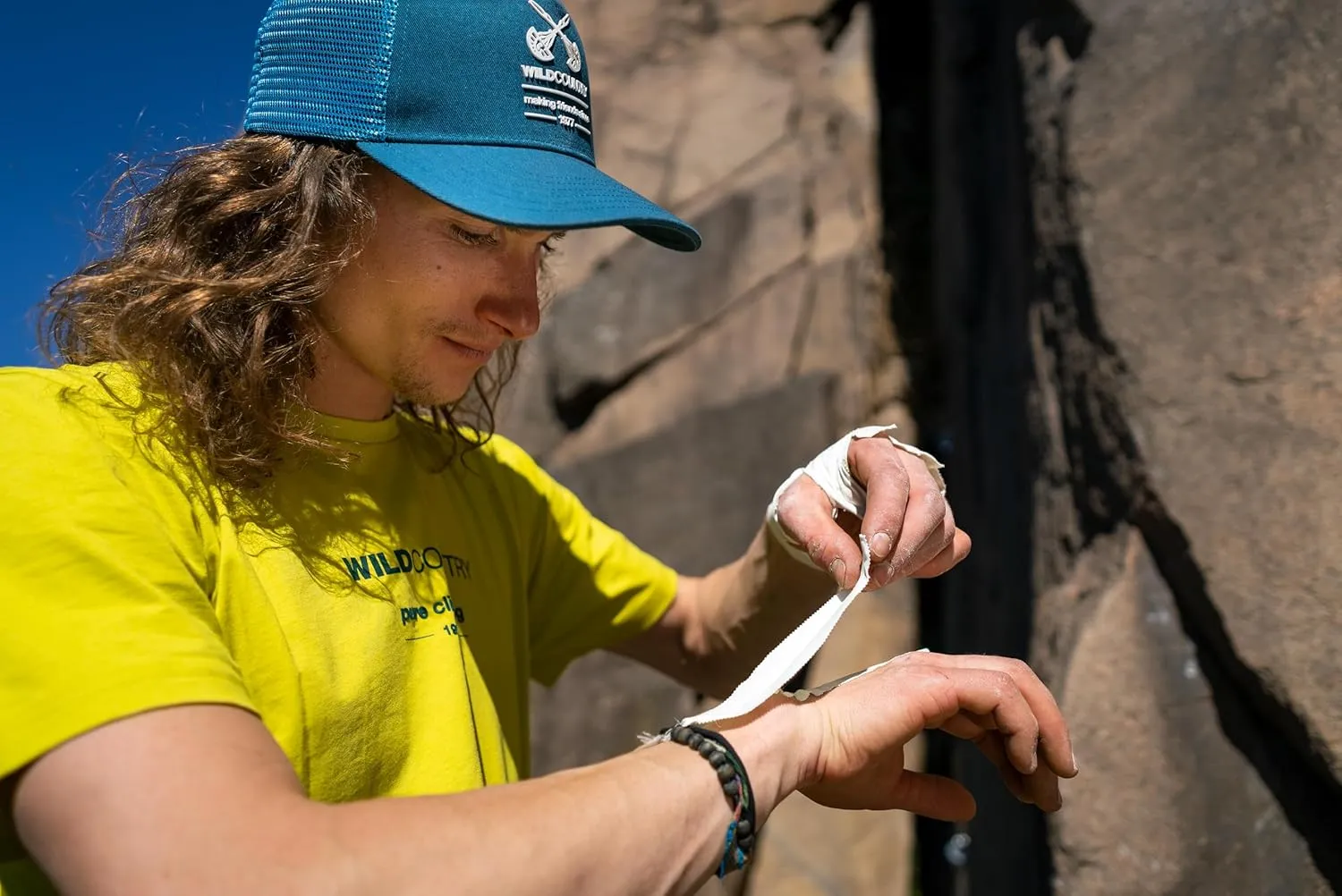 Friends Rock Climbing Cams - Lightweight, Active Protection for Trad & Alpine Climbing