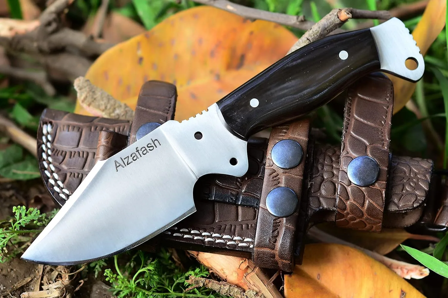 Horizontal Carry Knife, Tracker Knife with Sheath, Hunting Knife with 1095 Carbon Steel Blade, Camping Knife, Hiking Knife (Cow Horn Handle)