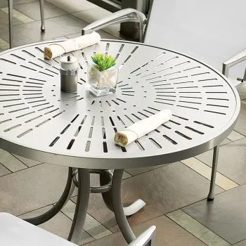La'Stratta 36" x 24" Rectangular Umbrella Table by Tropitone