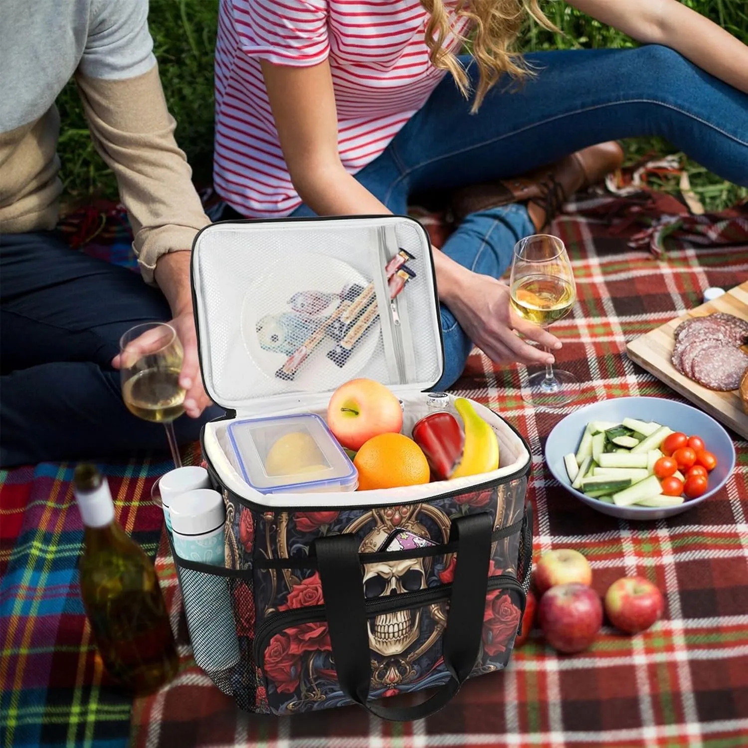 MNSRUU Cooler Bag Gothic Skull Rose Soft Cooler Bag Insulated Lunch Totes Picnic Bag Beach Cooler Lunch Box Container with Adjustable Shoulder Strap