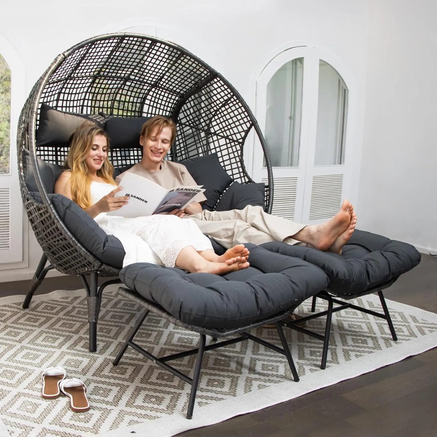 NICESOUL Indoor Outdoor Double Egg Chair with Footrest Padded Cushion, Oversized Wicker Twin Egg Shaped Chair Wide Seater with Ottoman, 2 People Loveseat Gray for Patio Porch Balcony
