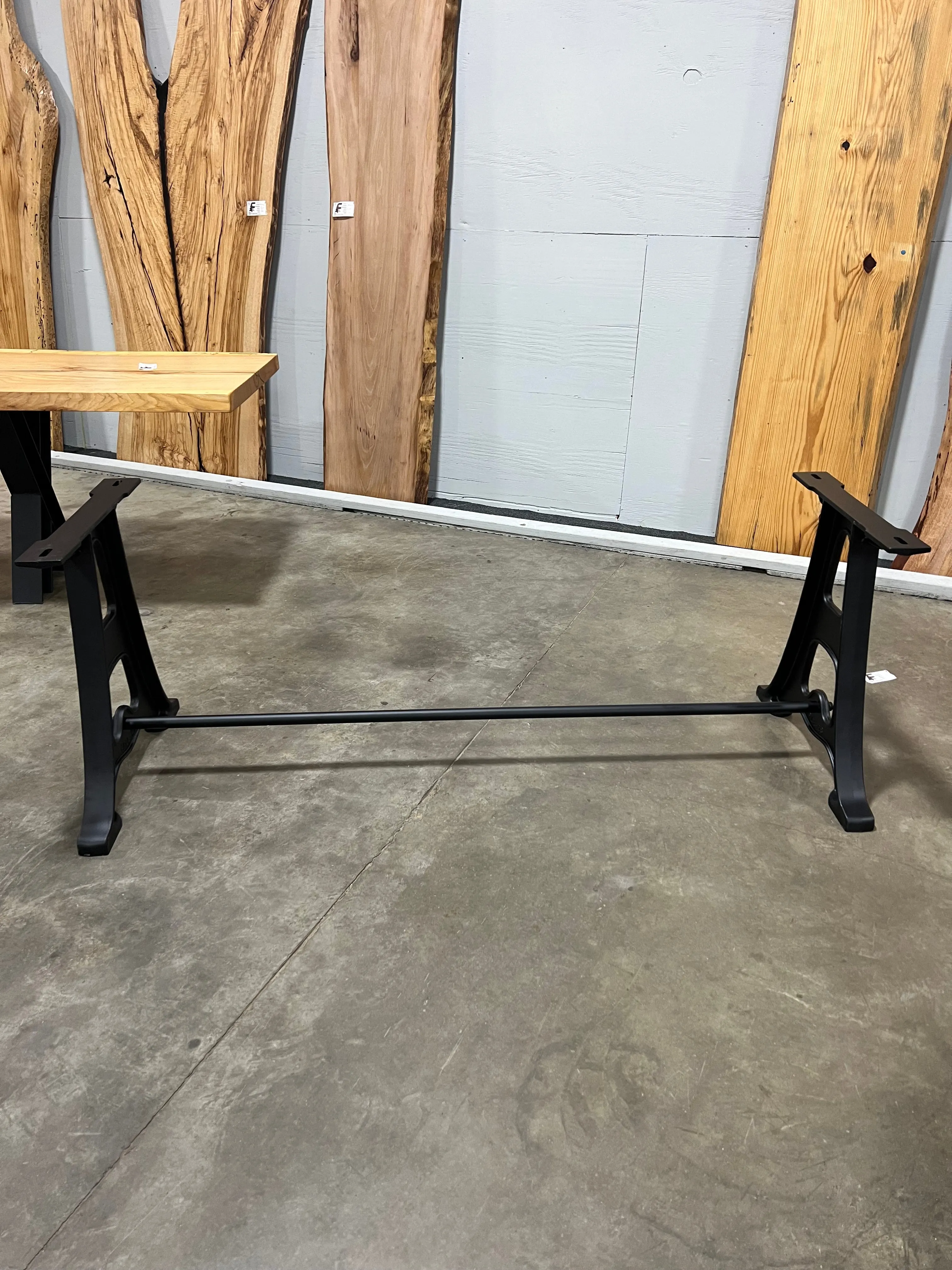 OldWorld Cast Table Base