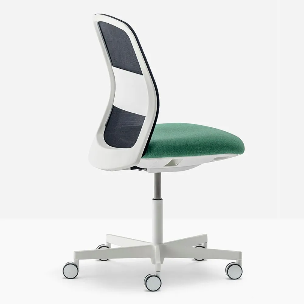 Pedrali Polar 3770 swivel chair with padded seat and mesh backrest