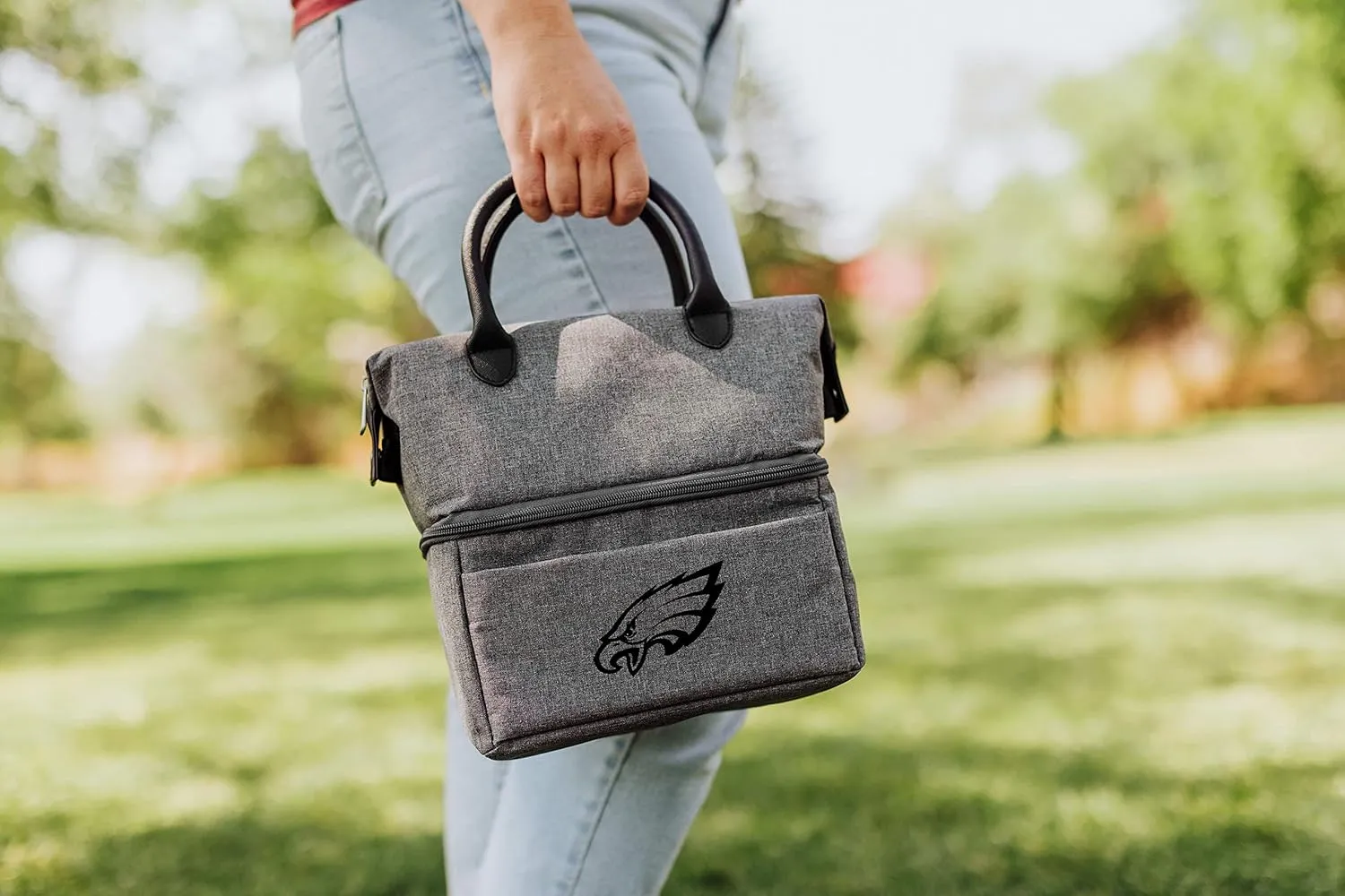PICNIC TIME NFL Dallas Cowboys Urban Lunch Bag - Cooler Lunch Tote - Insulated Lunch Bag, (Gray with Black Accents) (511-00-154-094-2)