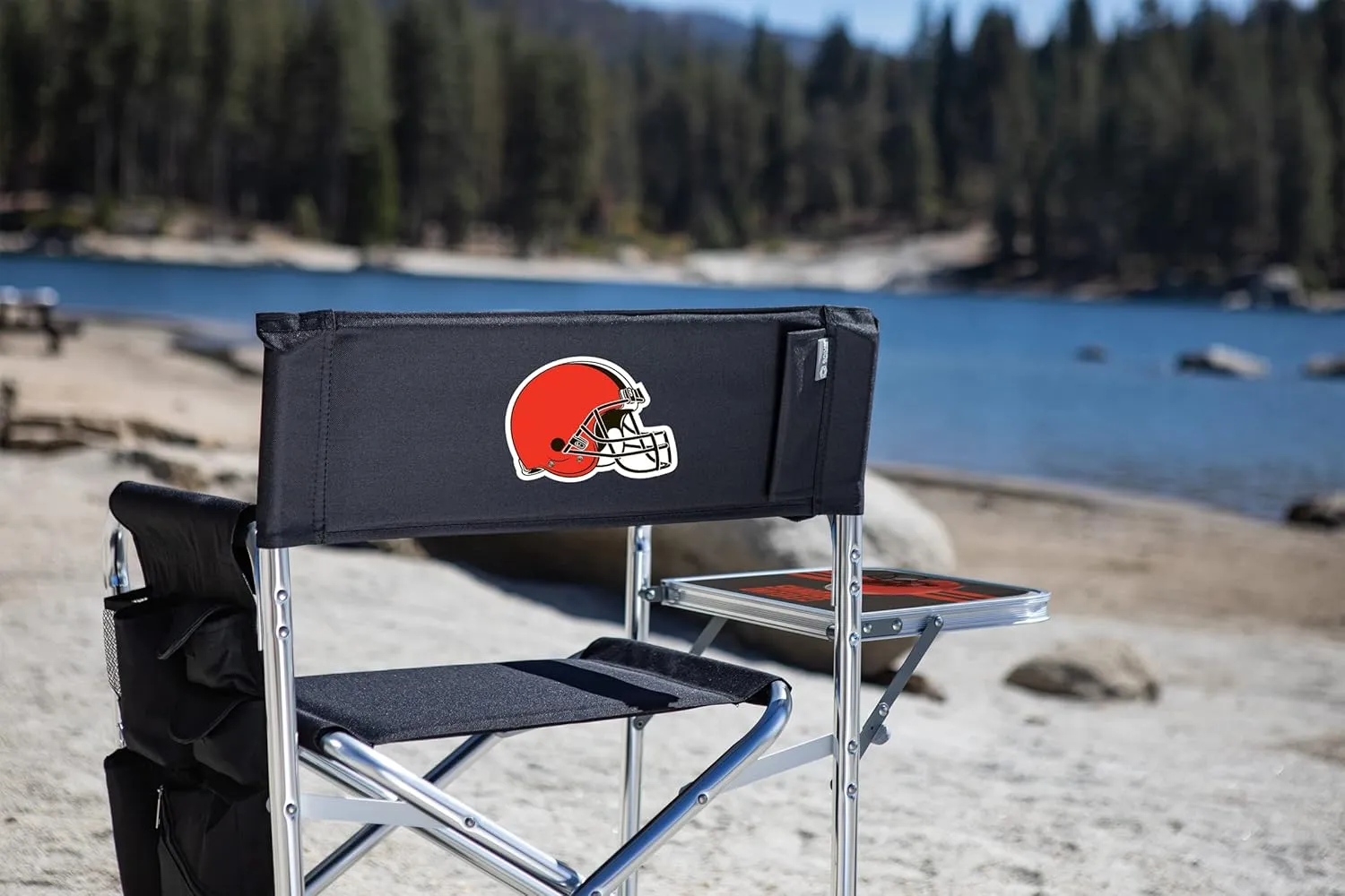 PICNIC TIME NFL Unisex-Adult NFL Sports Chair with Side Table, Beach Chair, Camp Chair for Adults