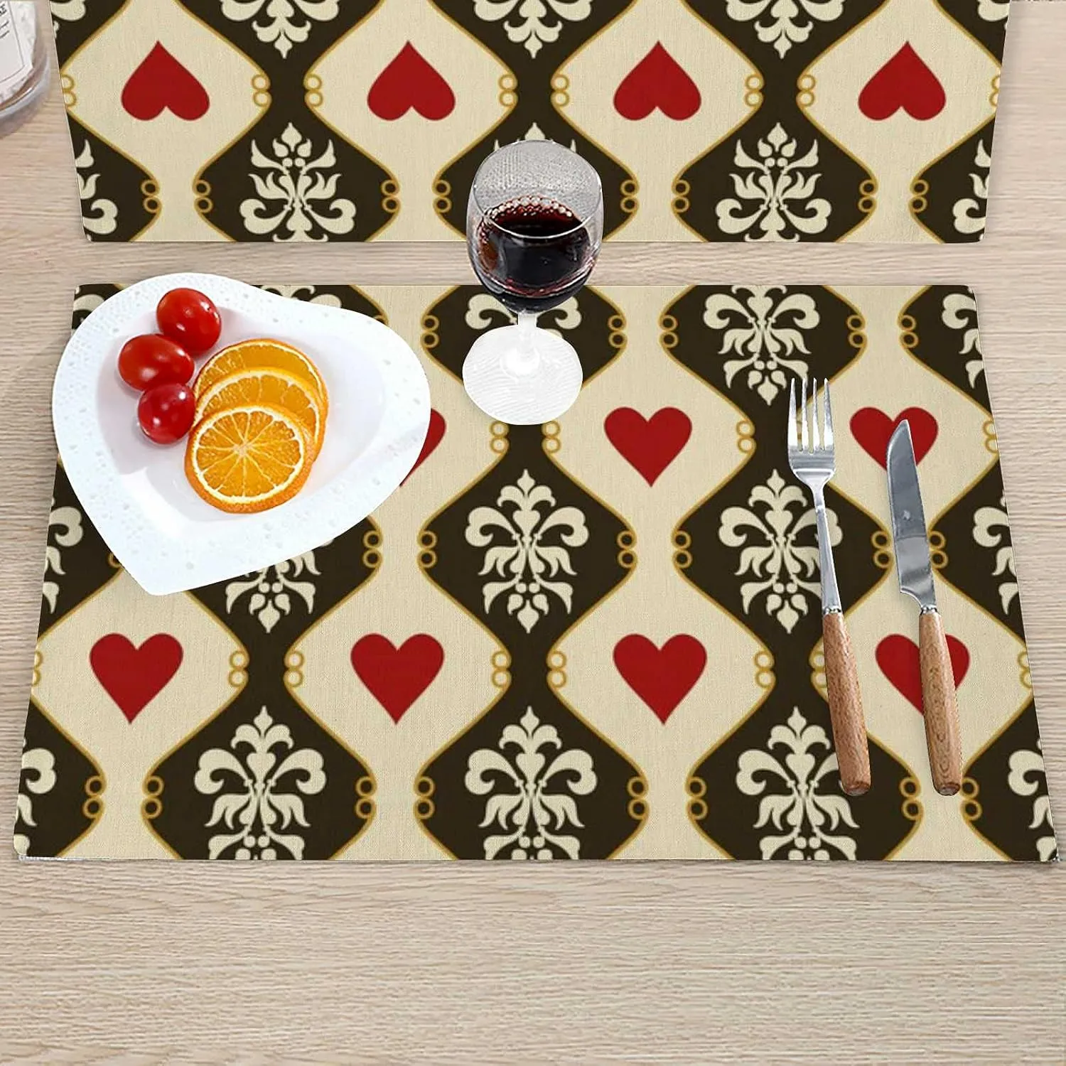 Placemats for Dining Table Mats Heat-Resistant Linen Victorian Hearts Placemats Set Washable Kitchen Counter Protector Easy to Clean