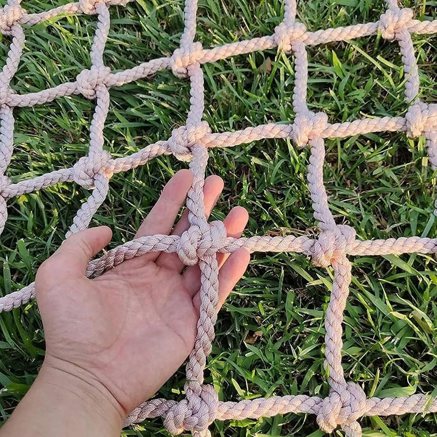Playground Climbing Net Kids Outdoor Climbing Cargo Net Safety Net for Treehouse Rope Bridge Plant Climbing Support Net Cargo Rope Ladder Truck Trailer Fence Netting,1x2m(3.3x6.6ft)