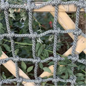 Polyester Rope Playground Climbing Net, Safety Protection Net, Heavy Duty Climbing Net Climbing Cargo Rope Net for Outdoor, Rope Ladder, Swingset, Treehouse(Size:9.8FTx9.8FT)