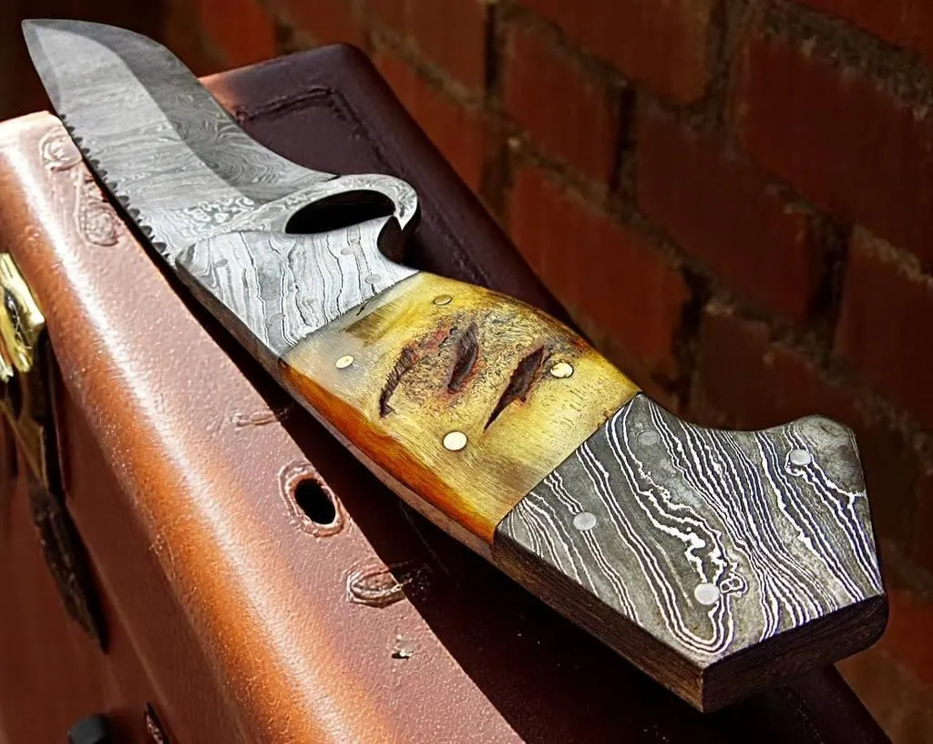 RG-213 Handmade Damascus Steel 15 Inches Bowie Knife - Beautiful Lamb Horn Handle with Damascus Steel Bolsters