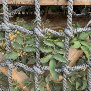 Rope Climbing Net Heavy Duty Net, Fence Stairs Balcony Railings Garden Playground Protection Playground Play Safety Net Safety Net Rope Outdoor Climbing Cargo Net(Size:2Mx6M(6.6FTx19.7FT))