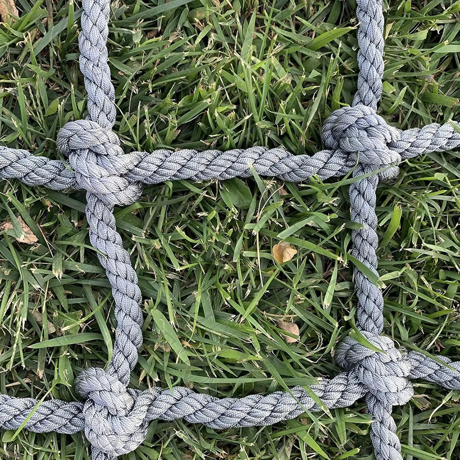 Safety Net Rope Heavy Duty Net Rope Climbing Net,Fence Stairs Balcony Railings Garden Playground Protection Playground Play Safety Net Outdoor Climbing Cargo Net(Size:1Mx4M(3.3FTx13.1FT))