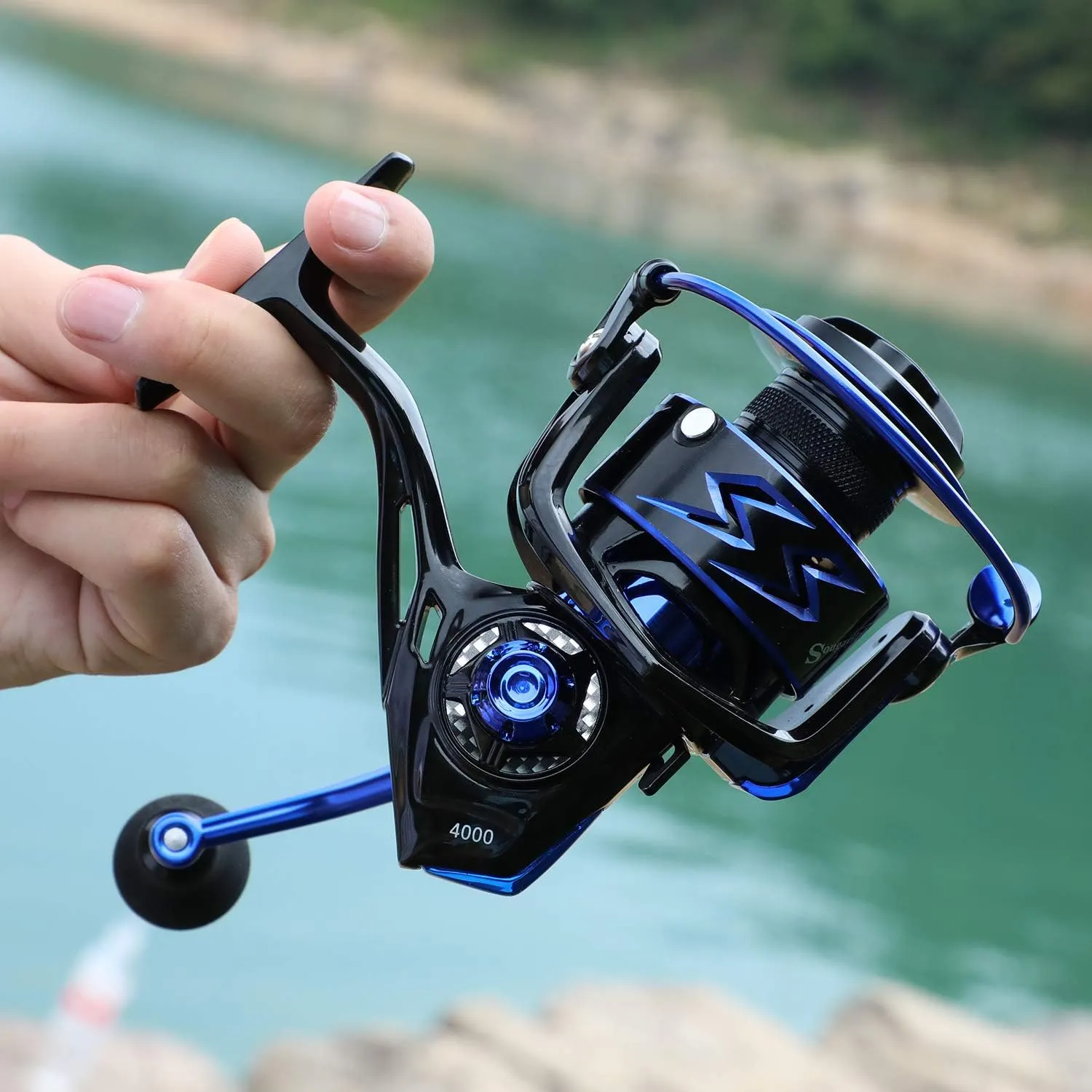 Sougayilang Spinning Reels Ultra-Weight, 6.2: 1 High Speed ​​Gear Ratio, Metal Frame and Rotor, 12   1 Shielded BB, Smooth Powerful Freshwater and Saltwater Spinning Fishing Reel