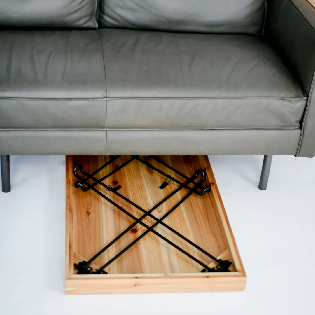 The Portland Folding Table (43"x22")
