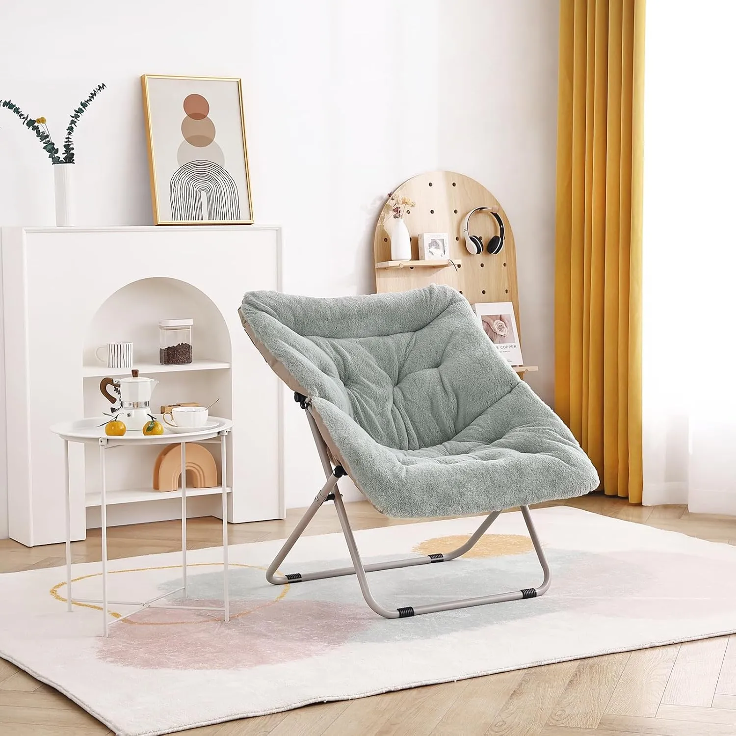 Tiita Comfy Folded Chair, Soft Faux Fur Oversized Folding Accent Chair, Lounge Lazy Chair for Kids Teens Adults, Metal Frame Moon Chair for Bedroom, Living Room, Dorm Rooms