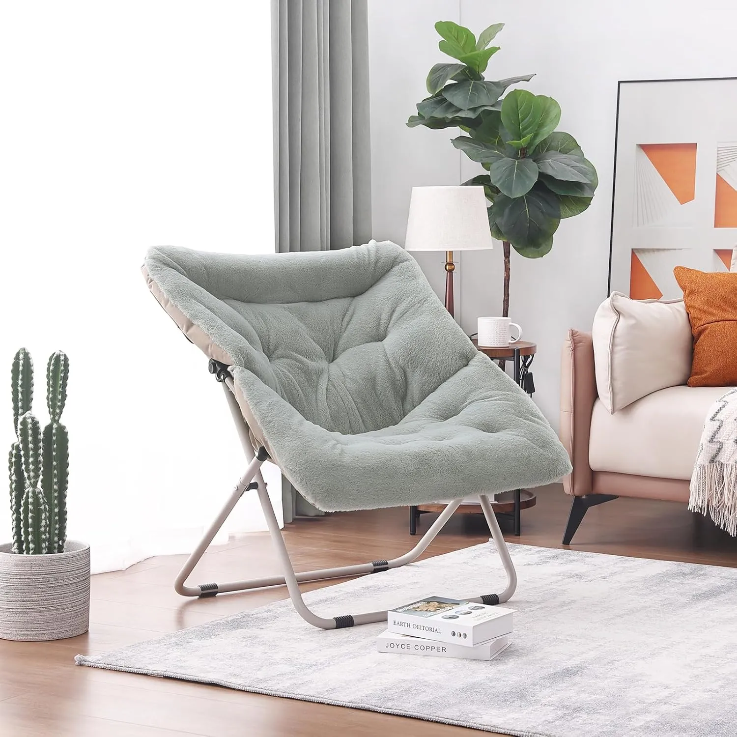 Tiita Comfy Folded Chair, Soft Faux Fur Oversized Folding Accent Chair, Lounge Lazy Chair for Kids Teens Adults, Metal Frame Moon Chair for Bedroom, Living Room, Dorm Rooms