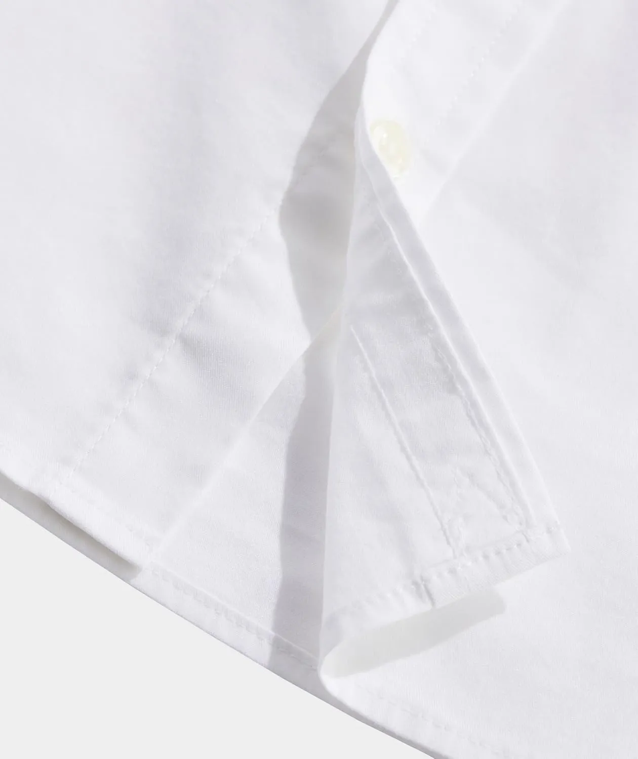 vineyard vines Boys' On-The-go Brrrº Solid Shirt