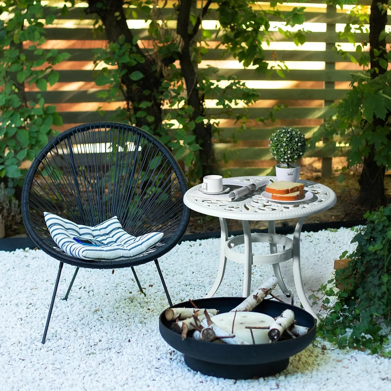 VINGLI 23.6" Cast Aluminum Side Table with Umbrella Hole - All Weather Round Patio Coffee Bistro End Table (White)