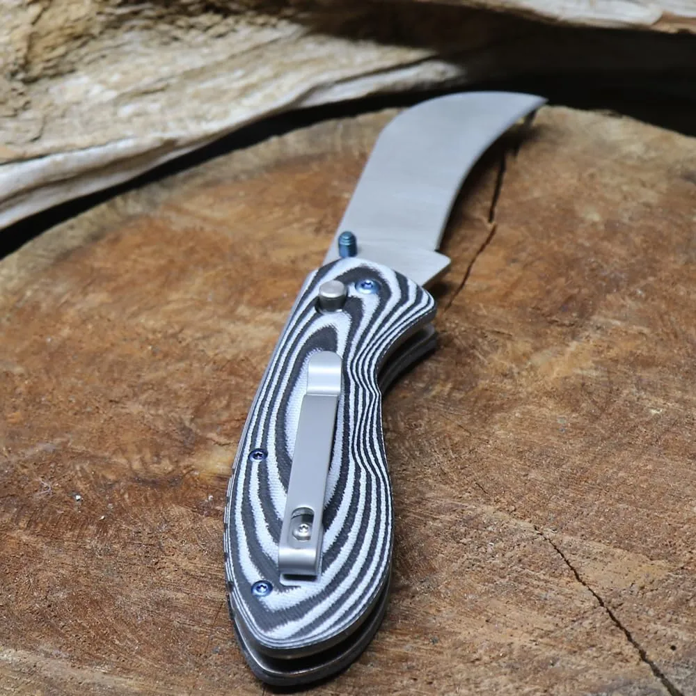 WHISKEY BENT HAT CO. Catch Pin Lock Folding Pocket Knife w/Clip Hawksbill Blade Thumbstud Opening 440C Stainless Steel Blade (Night Hawk, 3.8" - Closed Length)