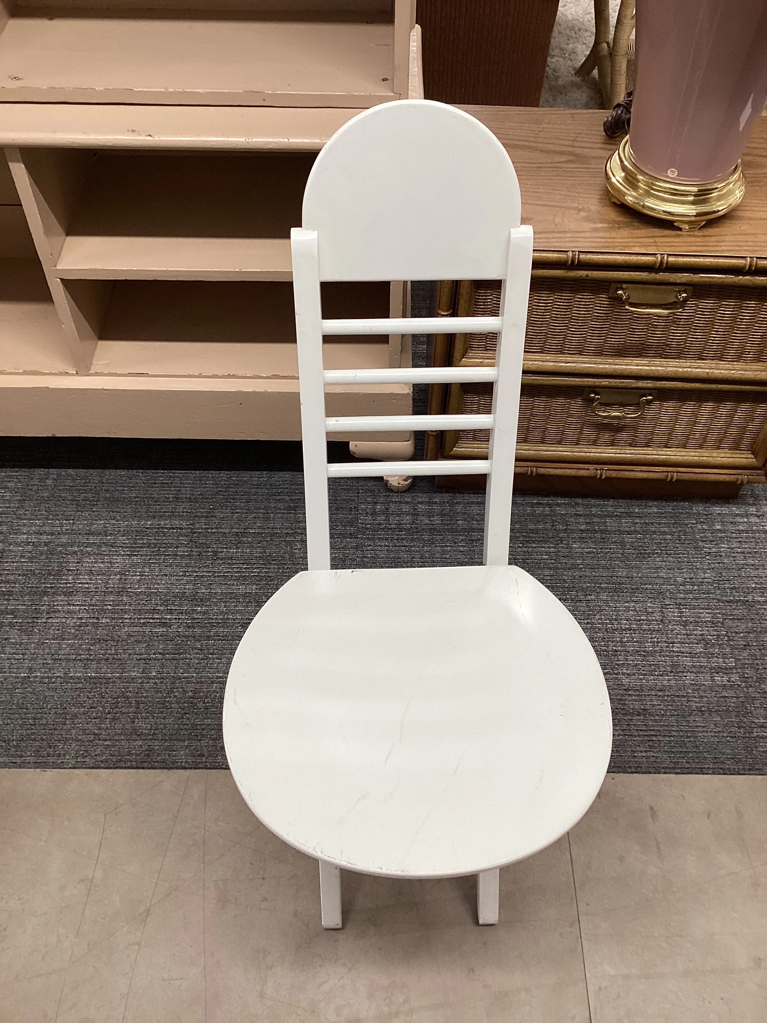 White Foldable Chair